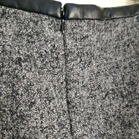 GAP black & white wool skirt - Picture 6 of 7